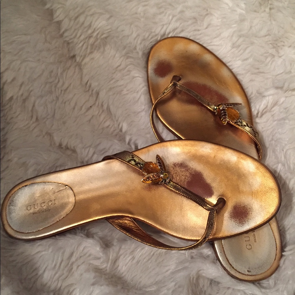 Authentic Gucci bumblebee sandal